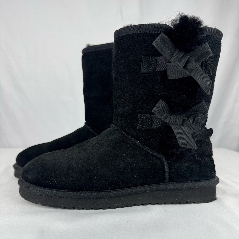 Kookaburra by Ugg Black Victoria Short Faux Fur Boots - Picture 5 of 8